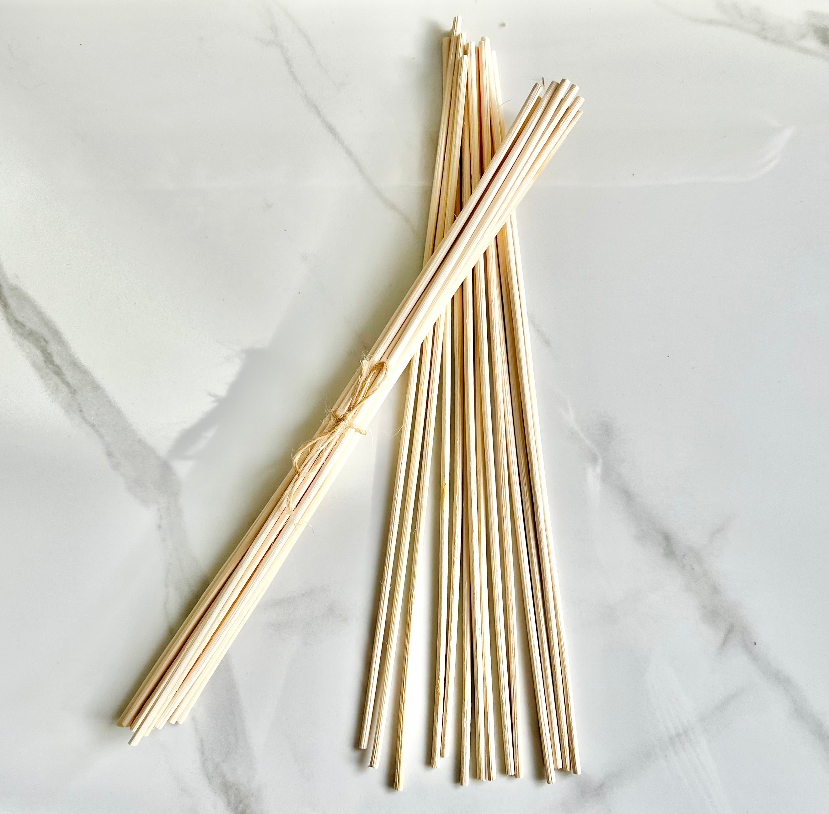 Natural Reed Diffusers: 14 Pack