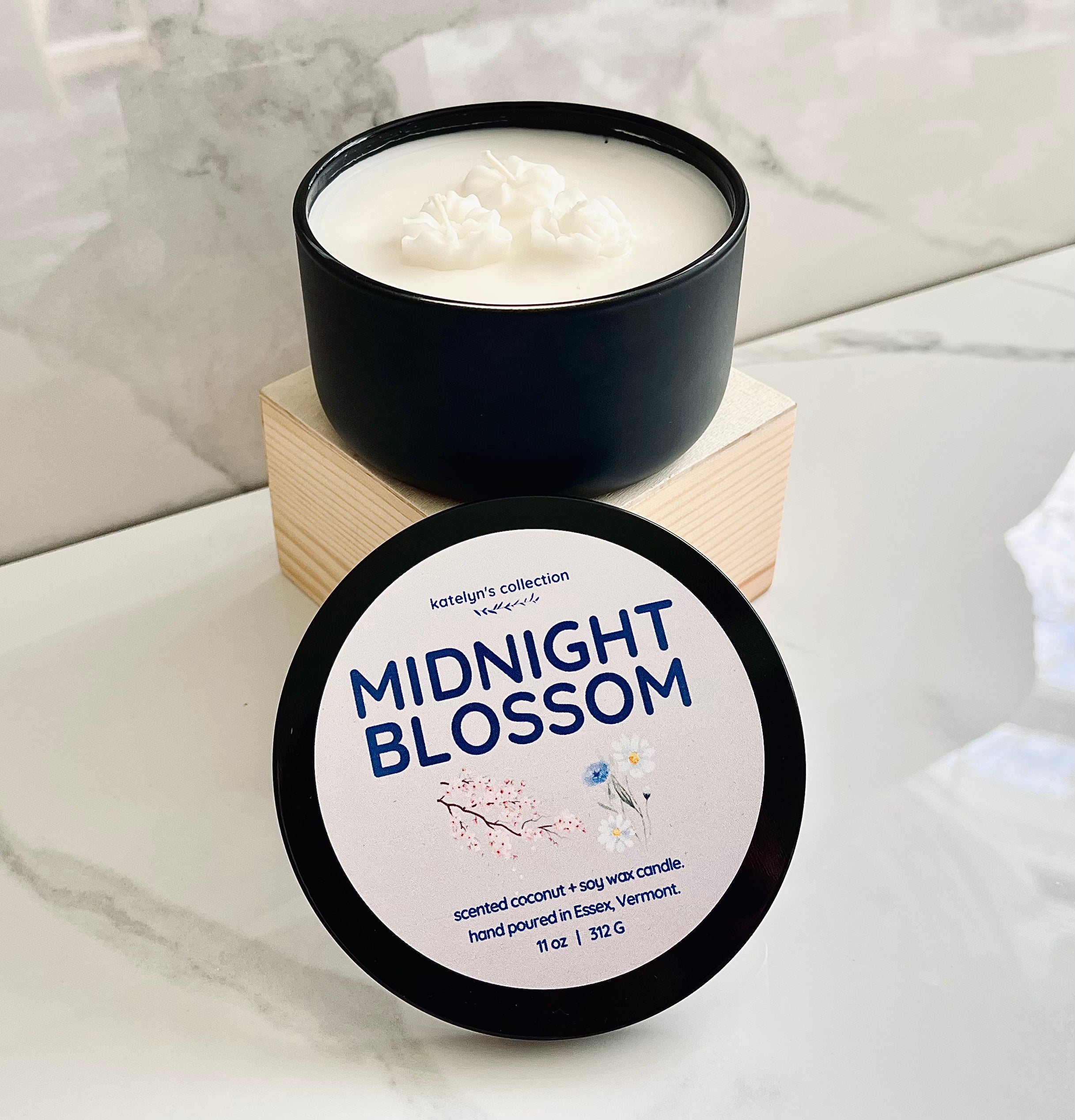 Midnight Blossom: Coconut + Soy Wax Candle | Glass Jar